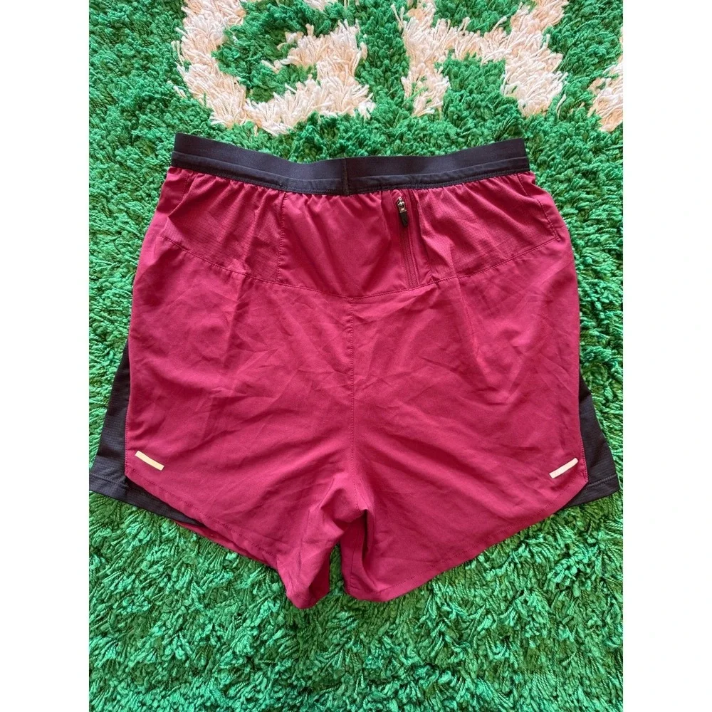 Nike Running Shorts Mens Medium Burgundy Excellent 5 Inch Inseam Athletic Gym